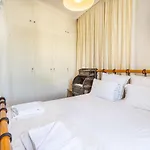 Ranias luxurious Apartment